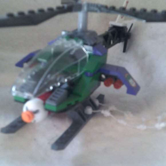Lego JOKER Steamroller and Joker Helicopter set - Picture 3 of 12